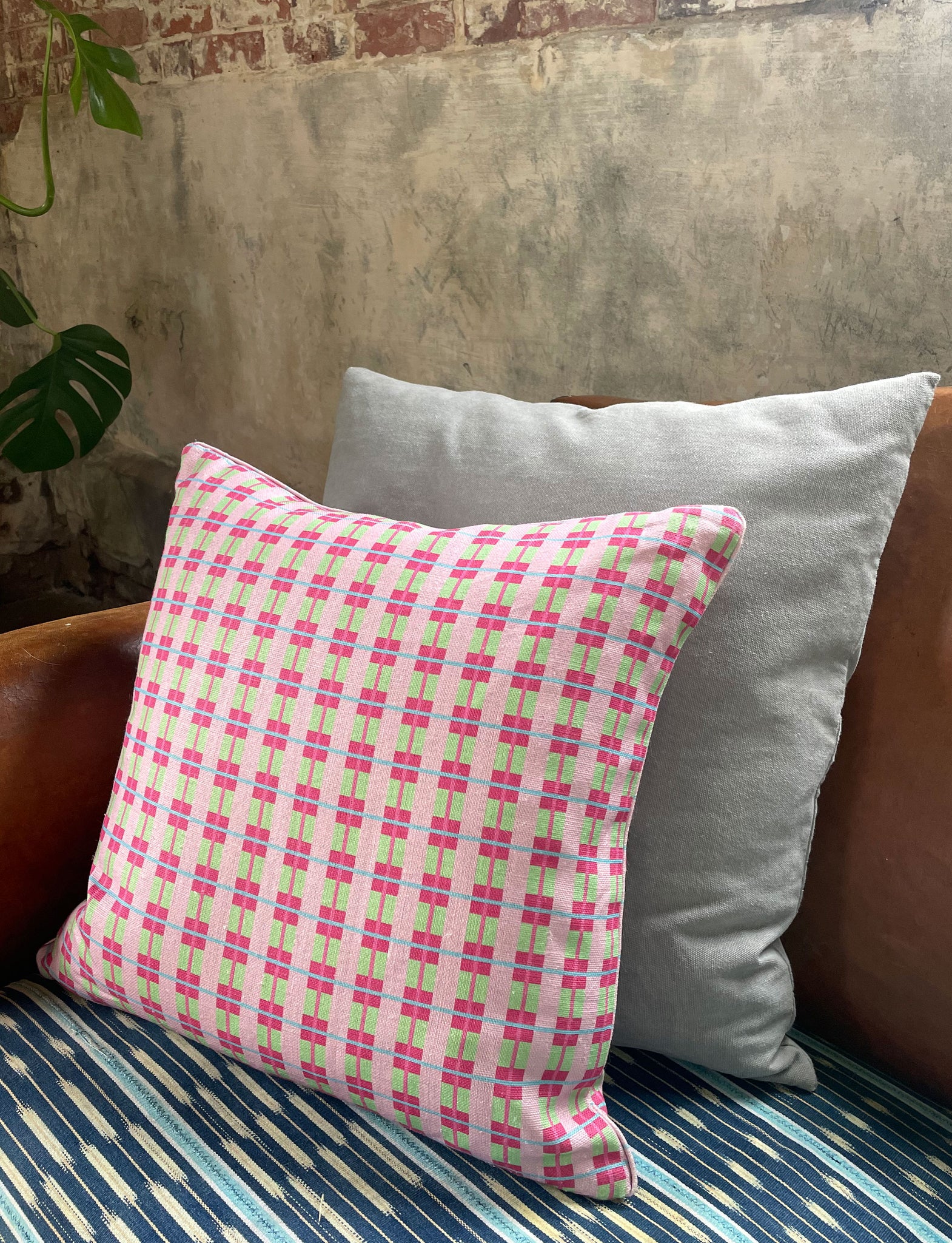 Tart Cushion, Pink